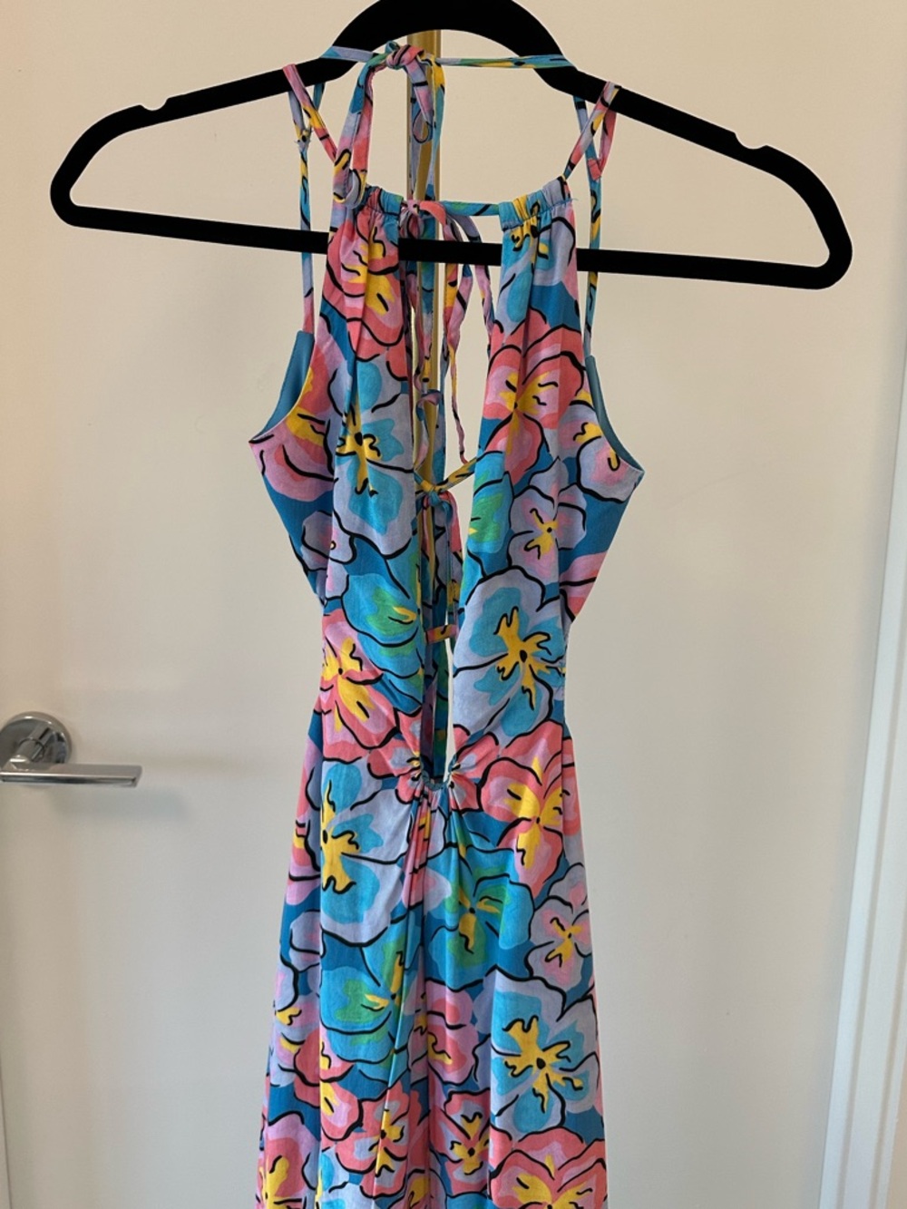 NWOT For Love & Lemons Yasmin Open Back Floral Cut Out Plunge Maxi Dress Size M